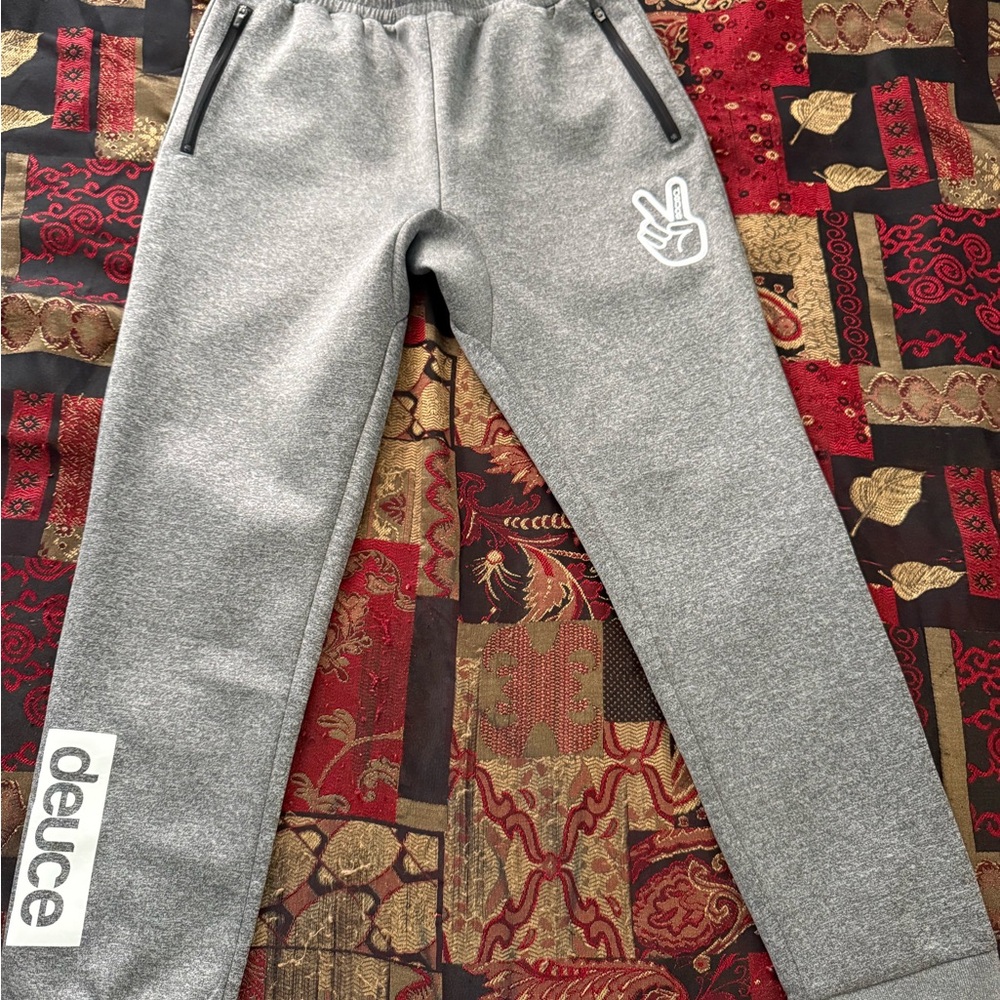 II(D)euce Zip-Pockets Charcoal Grey/White Large Sweatpants
